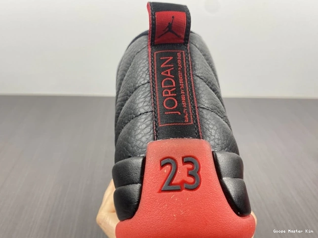 Retro 12 Game Jordan 130690 002 (2016) Flu 0705